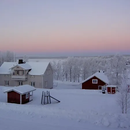 Lomamaja Pekonen Muonio